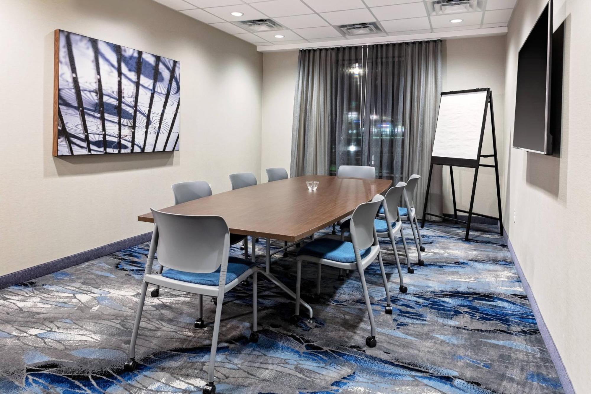 Hotel Fairfield By Marriott Port Clinton Waterfront Esterno foto