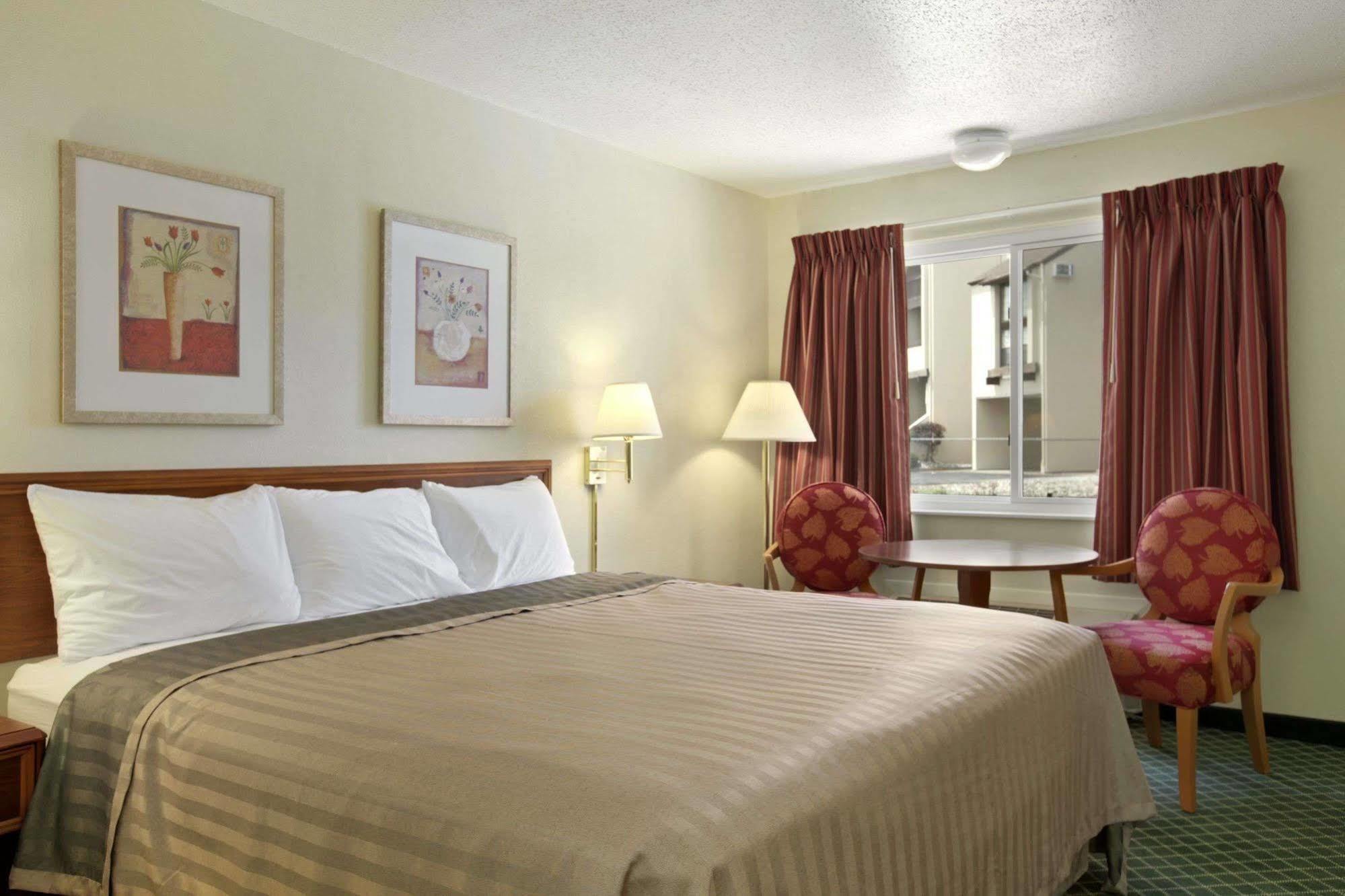 Hotel Fairfield By Marriott Port Clinton Waterfront Esterno foto